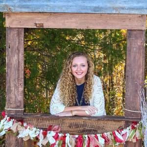 Meet your Posher, Lainey